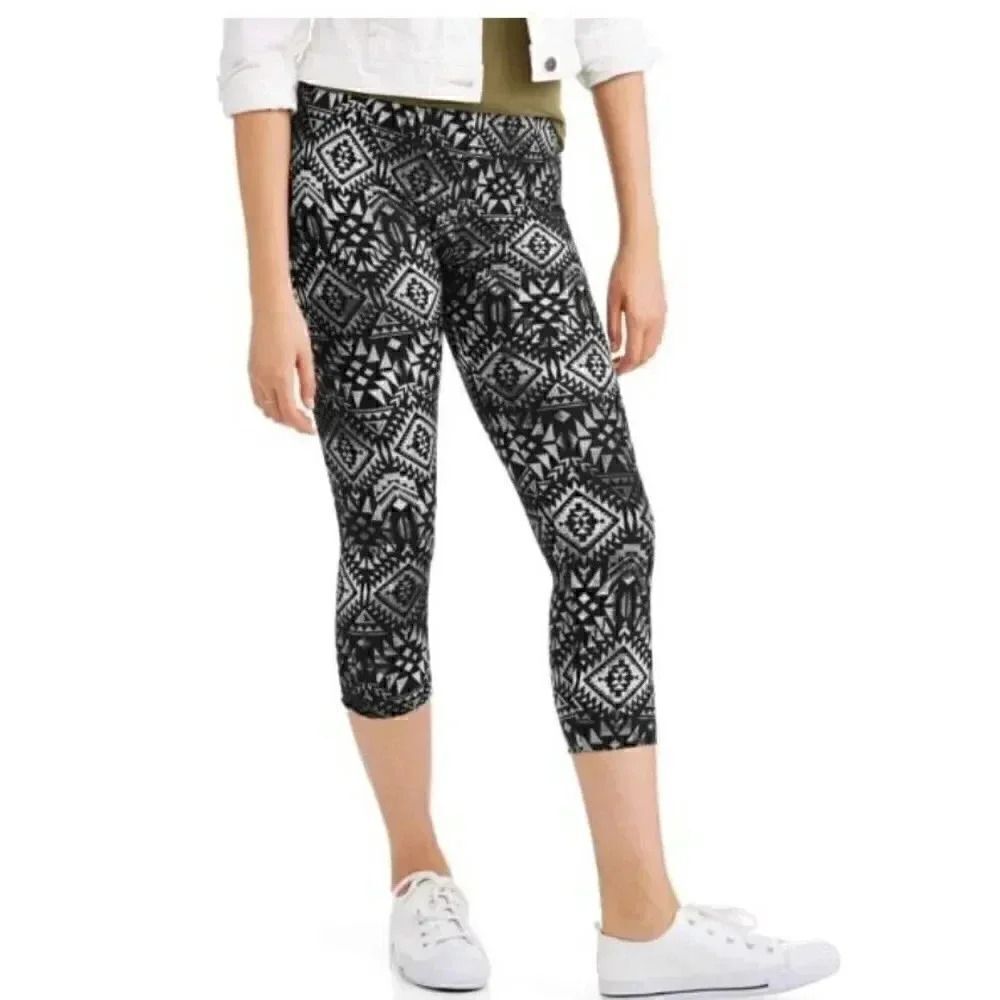 No Boundaries Black White Aztec Suede Jersey Capri Leggings XXL # 1049